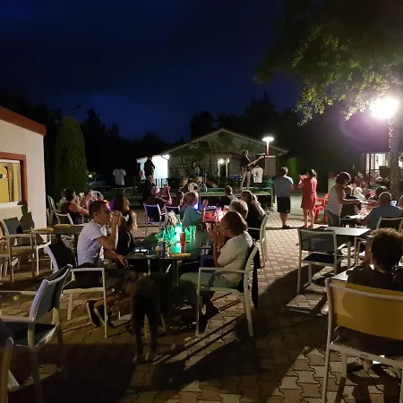 Camping Bel Air Bordeaux Kamp alanı *